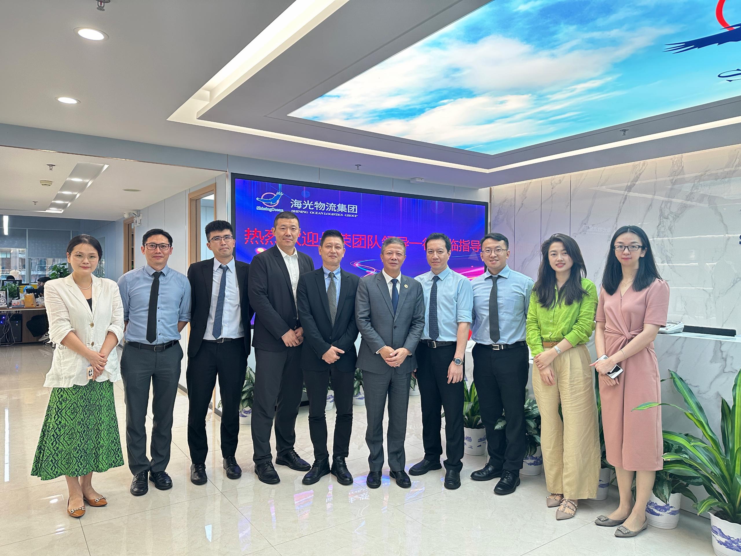 長榮團(tuán)隊領(lǐng)導(dǎo)蒞臨集團(tuán)總部
