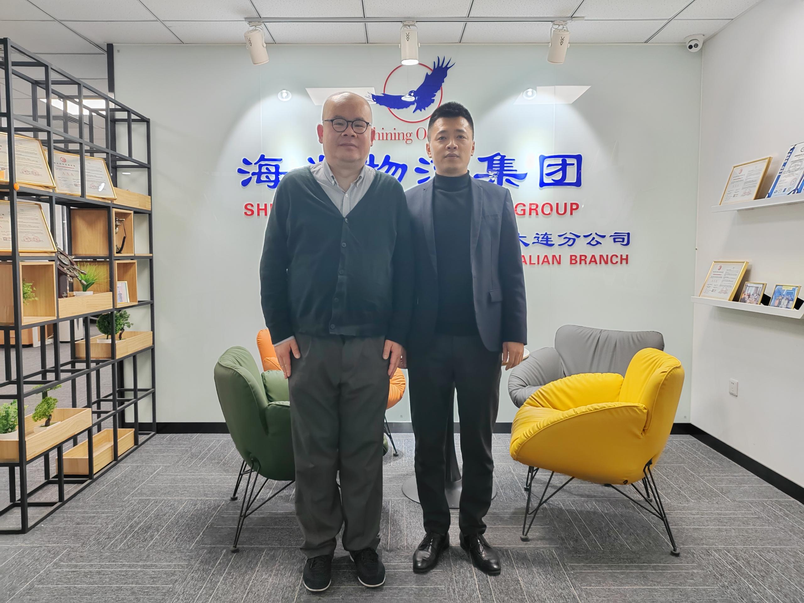 富達(dá)會領(lǐng)導(dǎo)蒞臨海光大連分公司