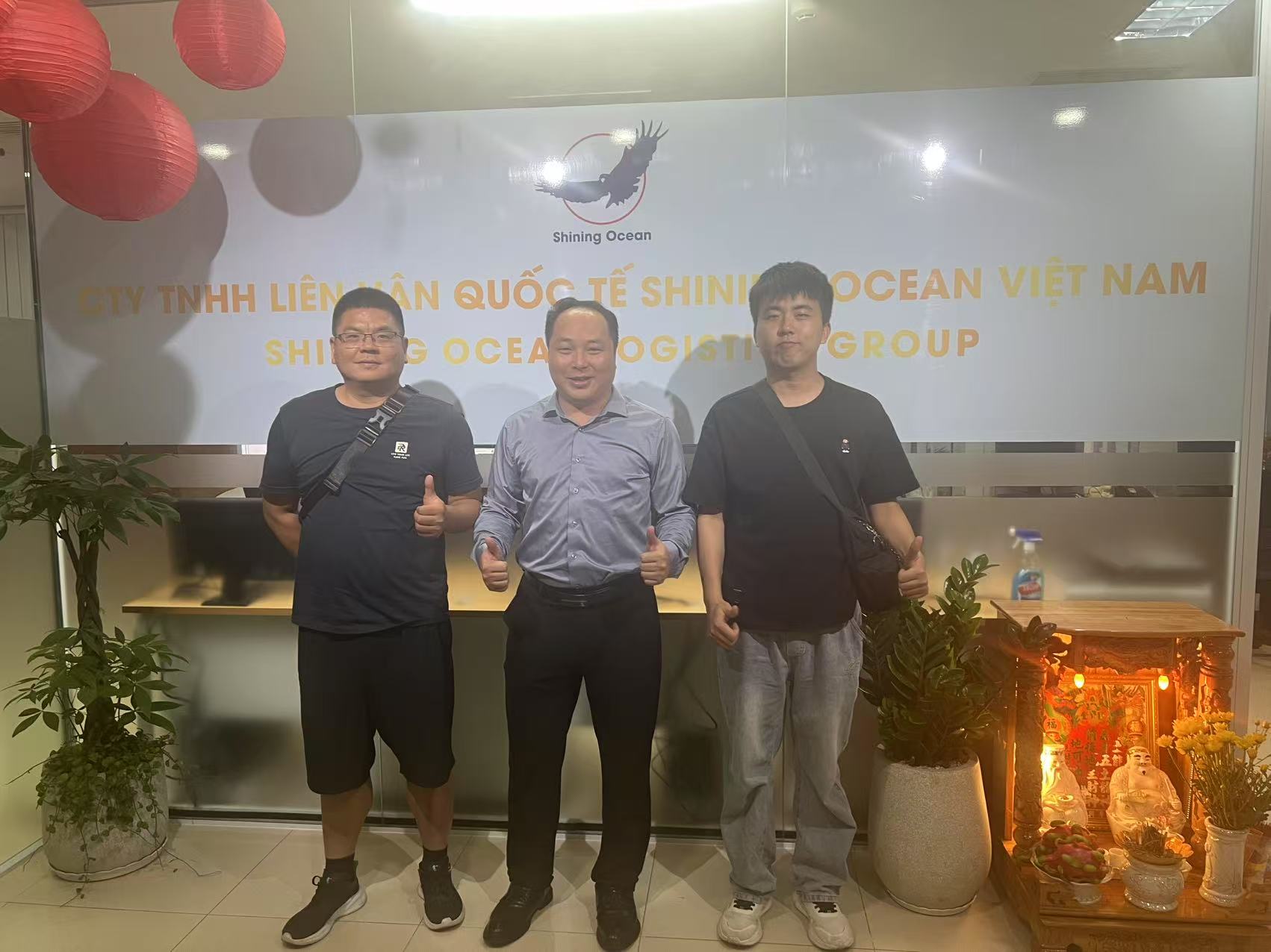 Big seller from AMAZON comes to Vietnam