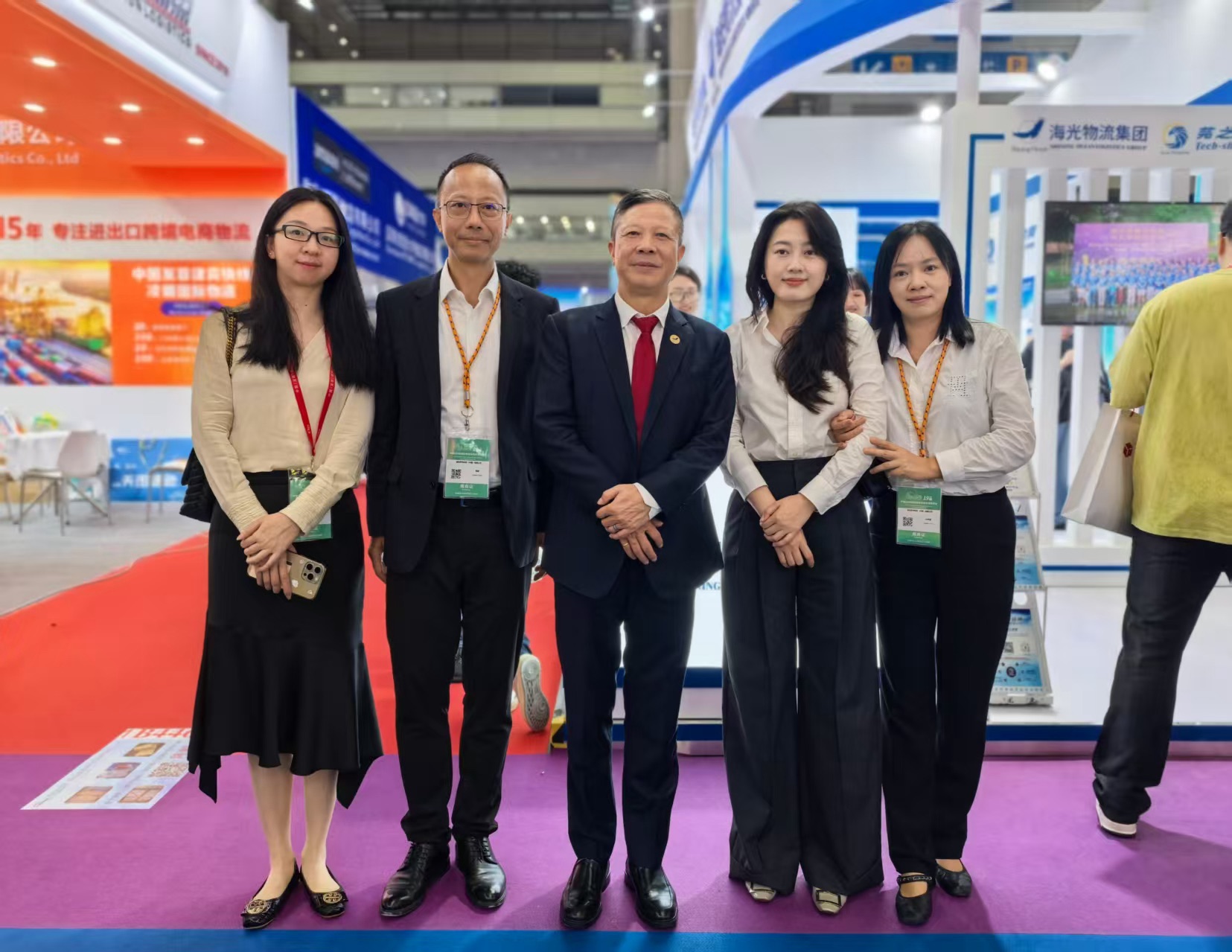 集團(tuán)高管與HPL代表會面